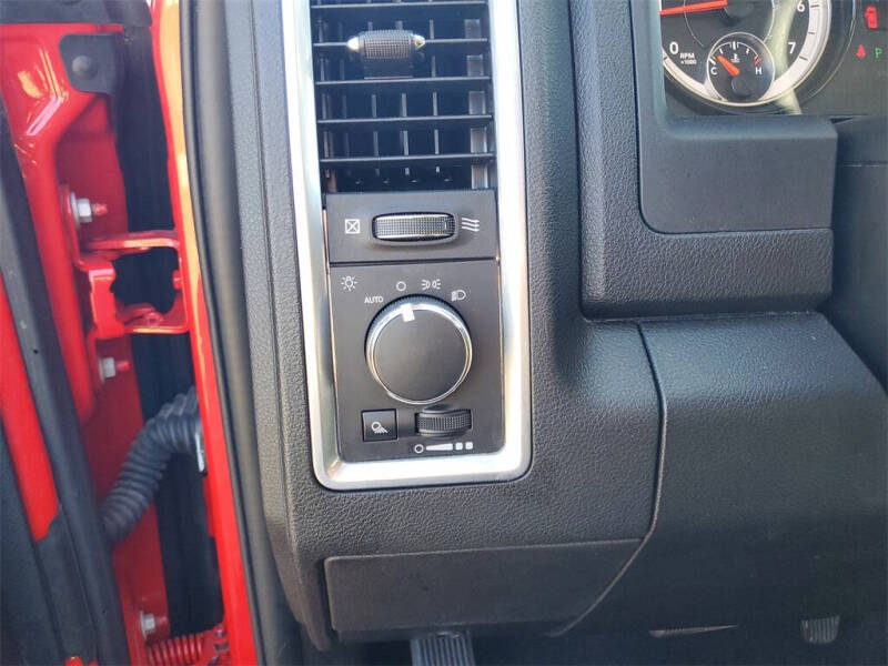 2024 RAM 1500 Classic SLT