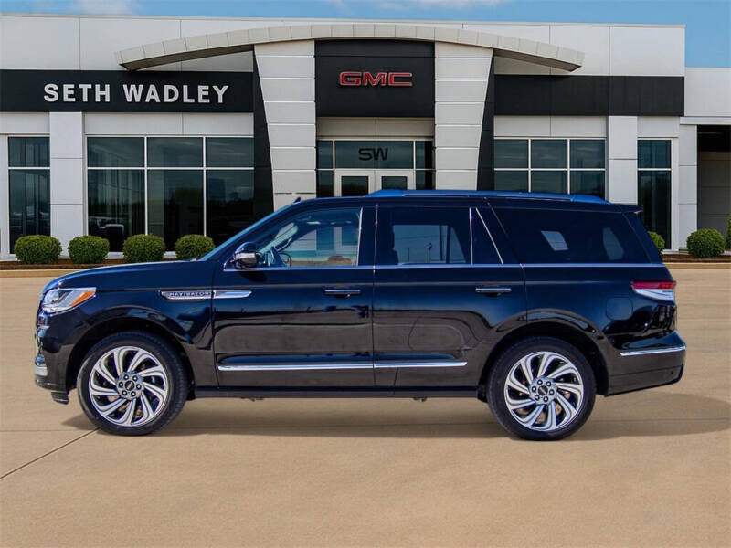 2024 Lincoln Navigator Premiere