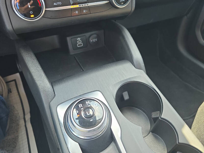 2024 Ford Escape Active