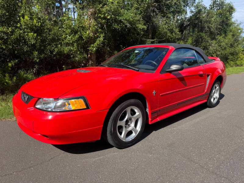 2000 Ford Mustang