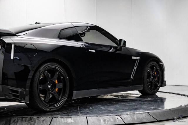 2013 Nissan GT-R Premium