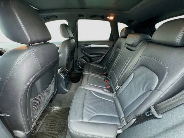 2017 Audi Q5 2.0T quattro Premium Plus