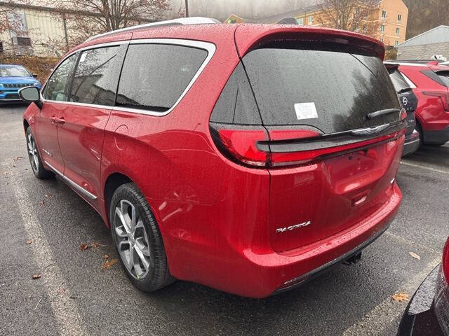 2026 Chrysler Pacifica Pinnacle