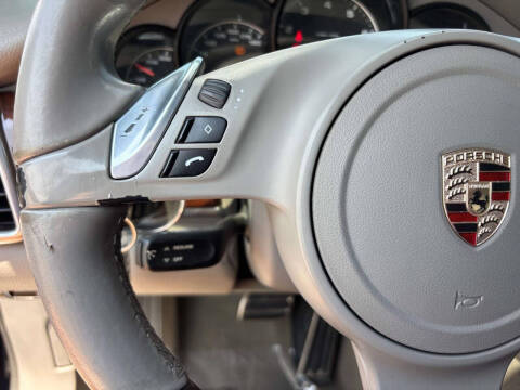 2011 Porsche Panamera