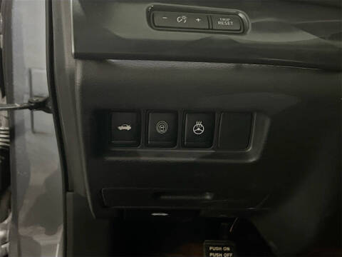 2023 Nissan Maxima 3.5 SR