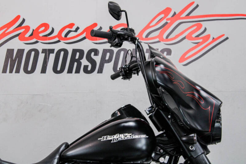 2015 Harley-Davidson Street Glide Special