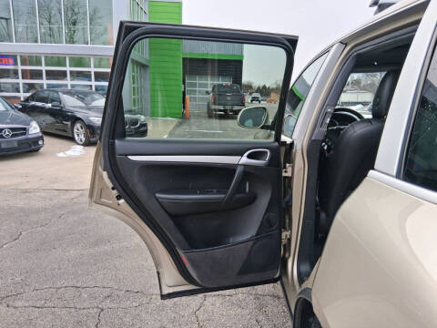 2004 Porsche Cayenne S