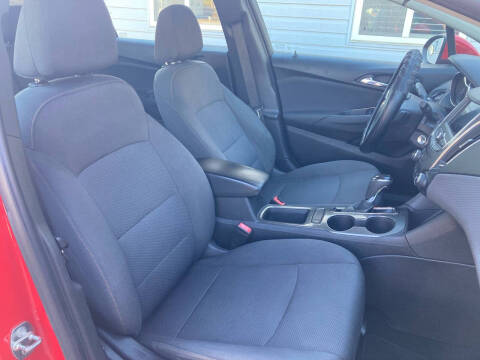 2019 Chevrolet Cruze LS