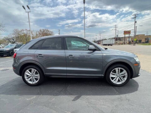 2017 Audi Q3 2.0T Premium