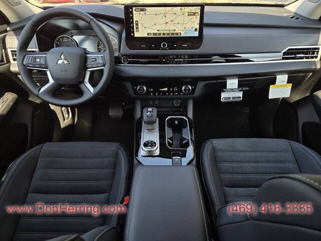 2025 Mitsubishi Outlander