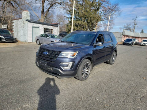 2017 Ford Explorer for sale at Chris Auto Sales in Springfield MA