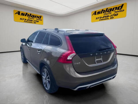 2016 Volvo V60 Cross Country T5