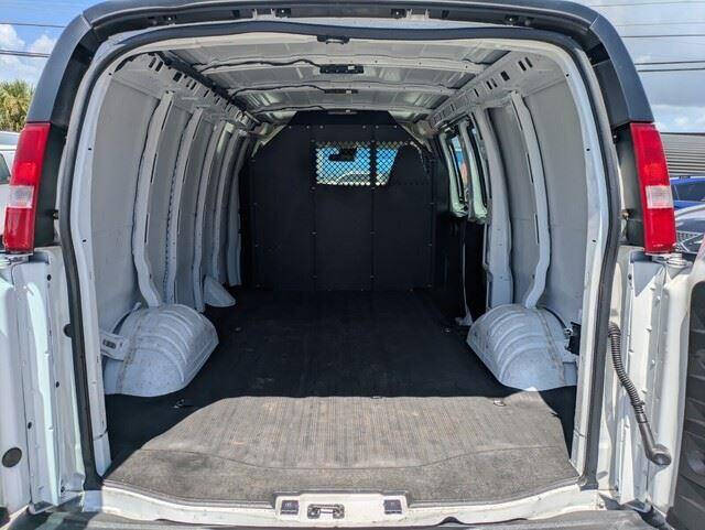 2021 Chevrolet Express 2500