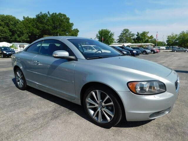 2010 Volvo C70 T5