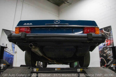 1975 Mercedes-Benz 280-Class