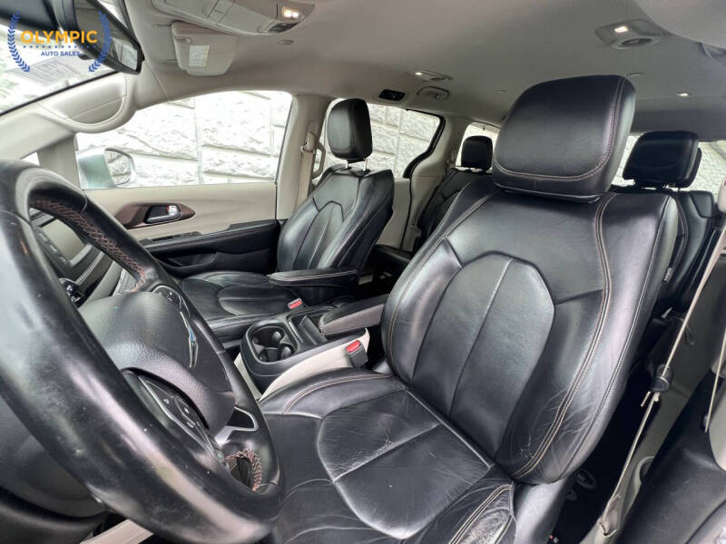 2017 Chrysler Pacifica