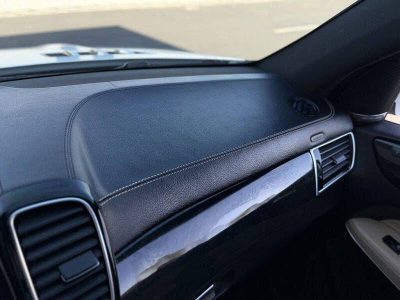 2017 Mercedes-Benz GLS GLS 550