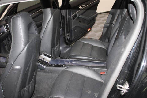 2014 Porsche Panamera 4
