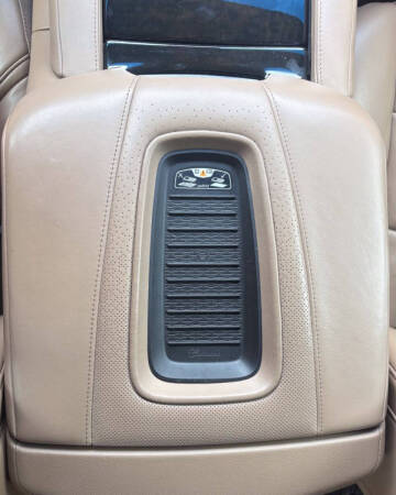 2018 Cadillac Escalade Platinum