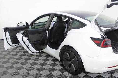 2021 Tesla Model 3 Standard Range Plus