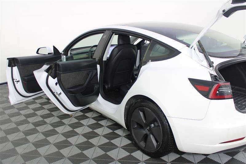 2021 Tesla Model 3 Standard Range Plus