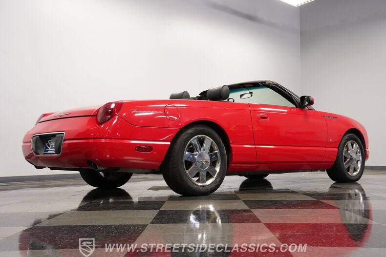 2003 Ford Thunderbird