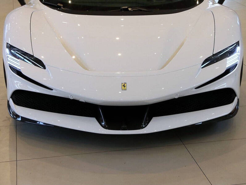 2024 Ferrari SF90 Spider