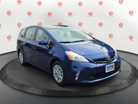 2013 Toyota Prius v Three