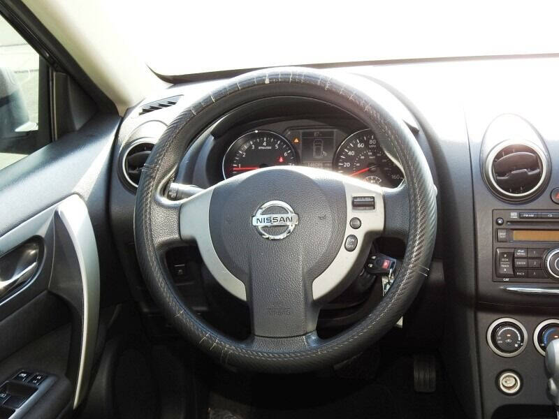 2011 Nissan Rogue  - $7,900