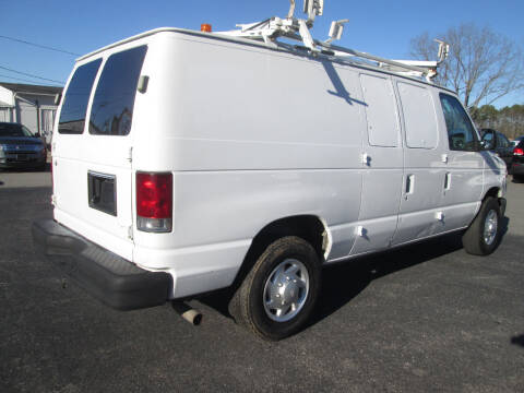 2009 Ford E-Series E-250