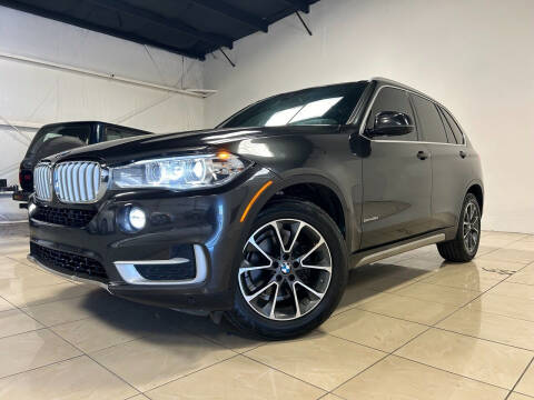 2018 BMW X5 for sale at ROADSTERS AUTO in Houston TX