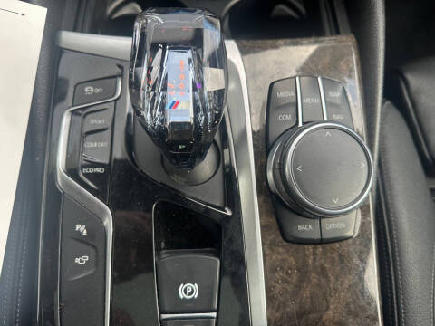 2017 BMW 5 Series 540i xDrive