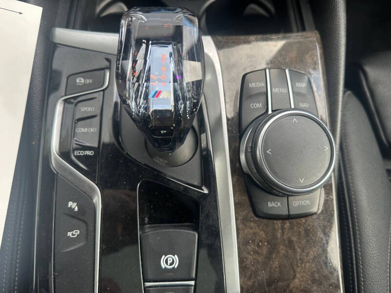 2017 BMW 5 Series 540i xDrive