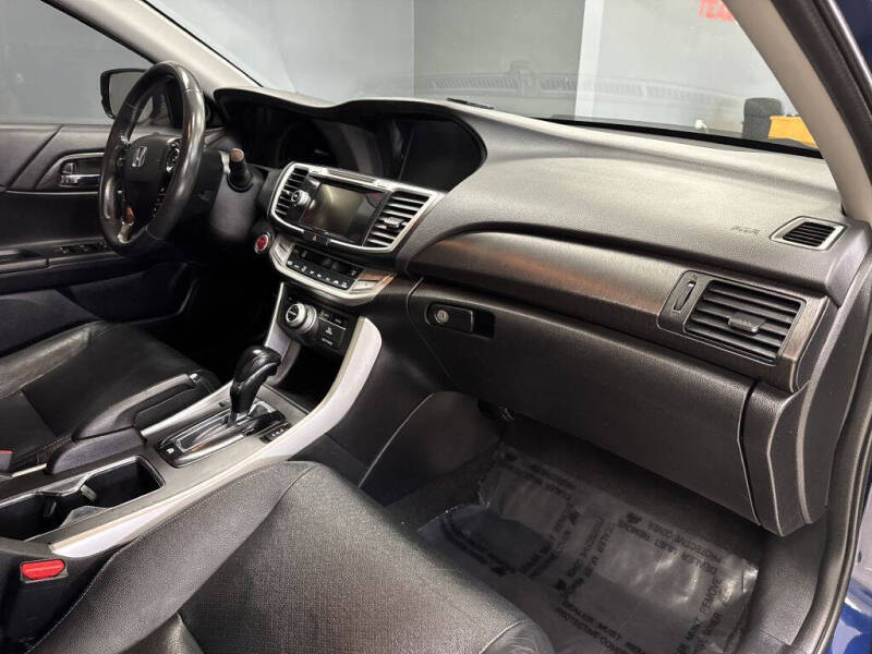 2015 Honda Accord Hybrid Touring