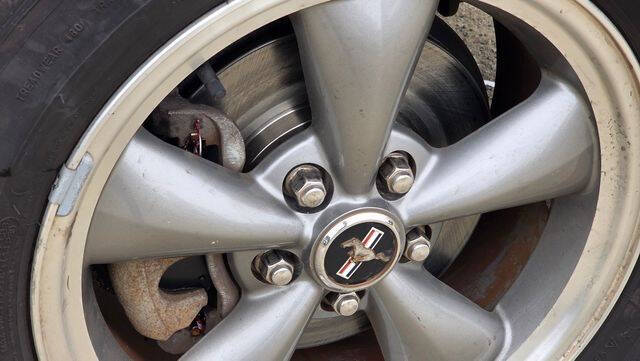 2006 Ford Mustang V6 Premium