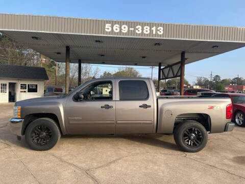2013 Chevrolet Silverado 1500 for sale at BOB SMITH AUTO SALES in Mineola TX