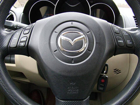 2005 Mazda MAZDA3 i