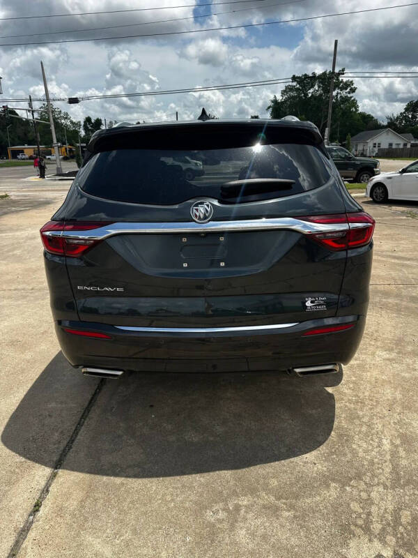 2020 Buick Enclave Essence