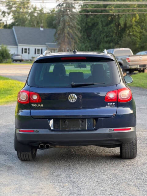 2011 Volkswagen Tiguan for sale at Town Auto Inc in Clifton Park, NY