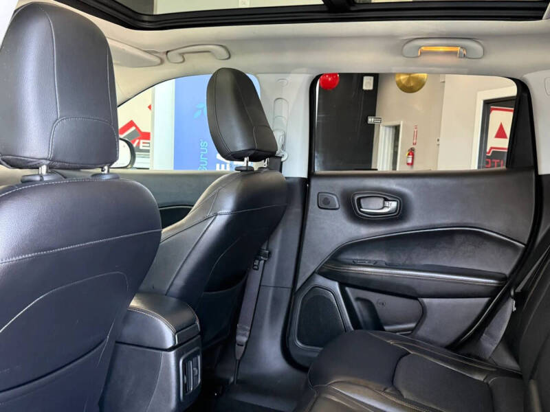 2017 Jeep Compass Limited