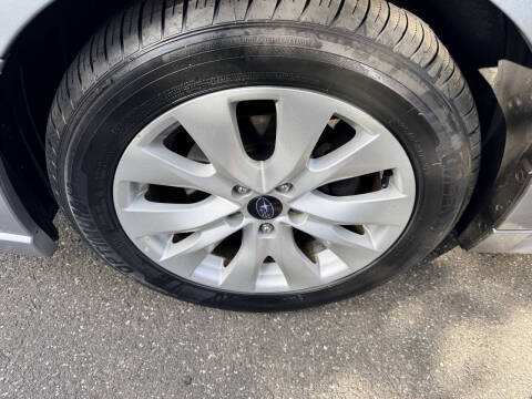 2018 Subaru Legacy 2.5i