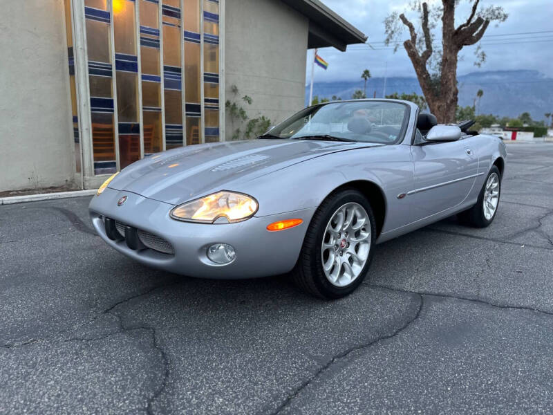 2002 Jaguar XKR