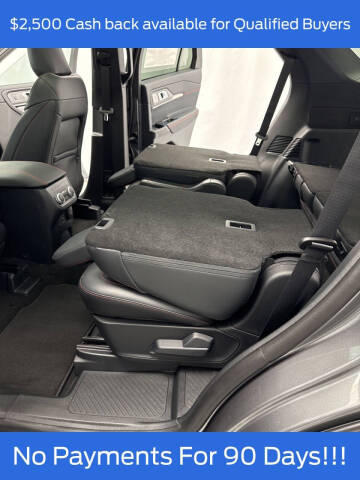 2025 Ford Explorer ST