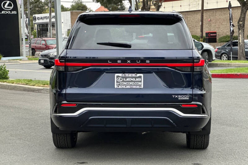 2026 Lexus TX 500h