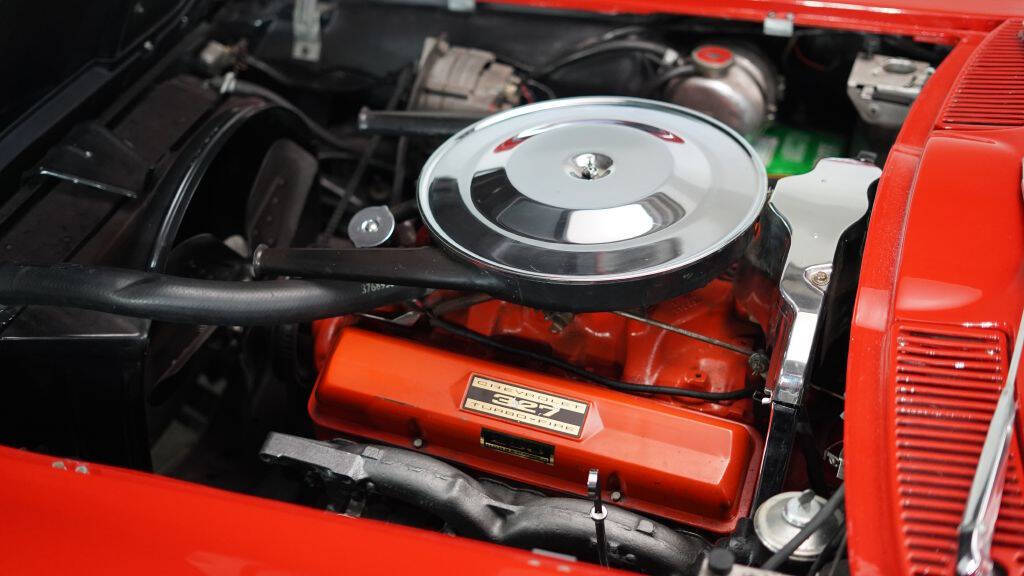 1963 Chevrolet Corvette 19