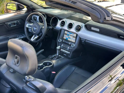 2017 Ford Mustang EcoBoost Premium