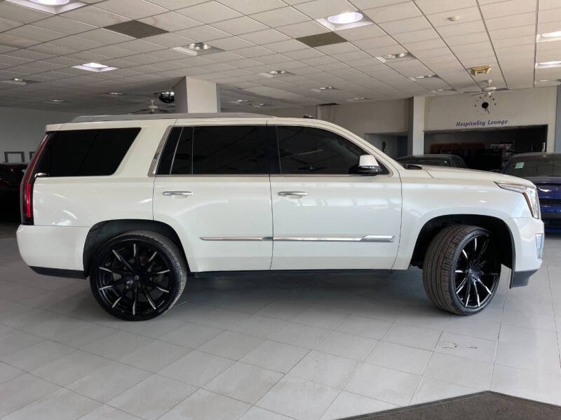 2015 Cadillac Escalade Luxury