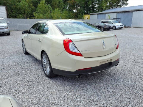 2014 Lincoln MKS