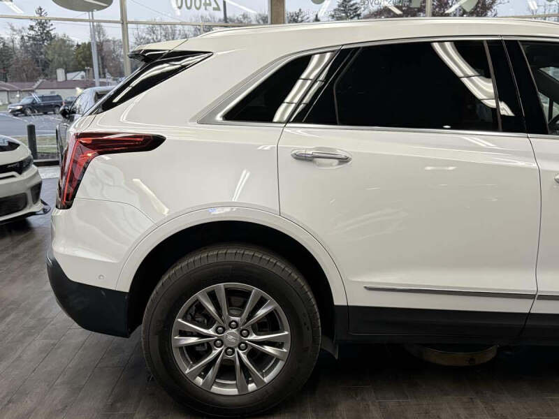 2023 Cadillac XT5 Premium Luxury