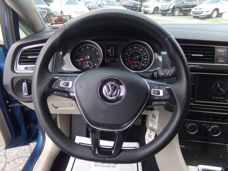 2018 Volkswagen Golf TSI S